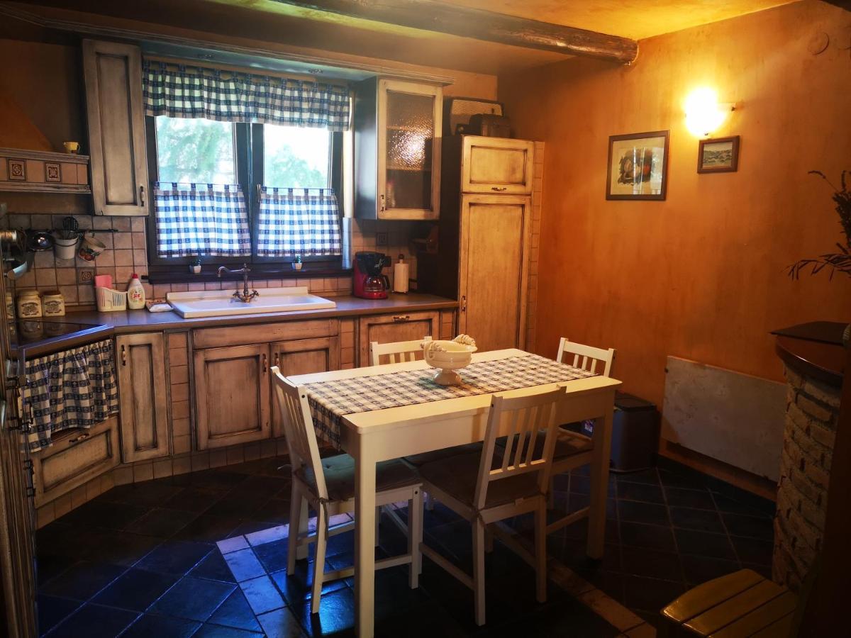 Apartment Marisa โปเรช ภายนอก รูปภาพ