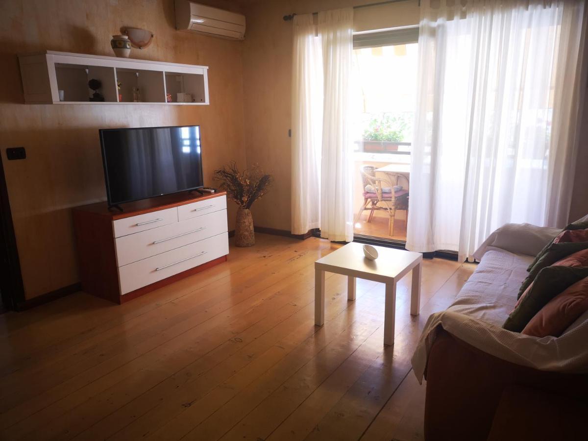 Apartment Marisa โปเรช ภายนอก รูปภาพ
