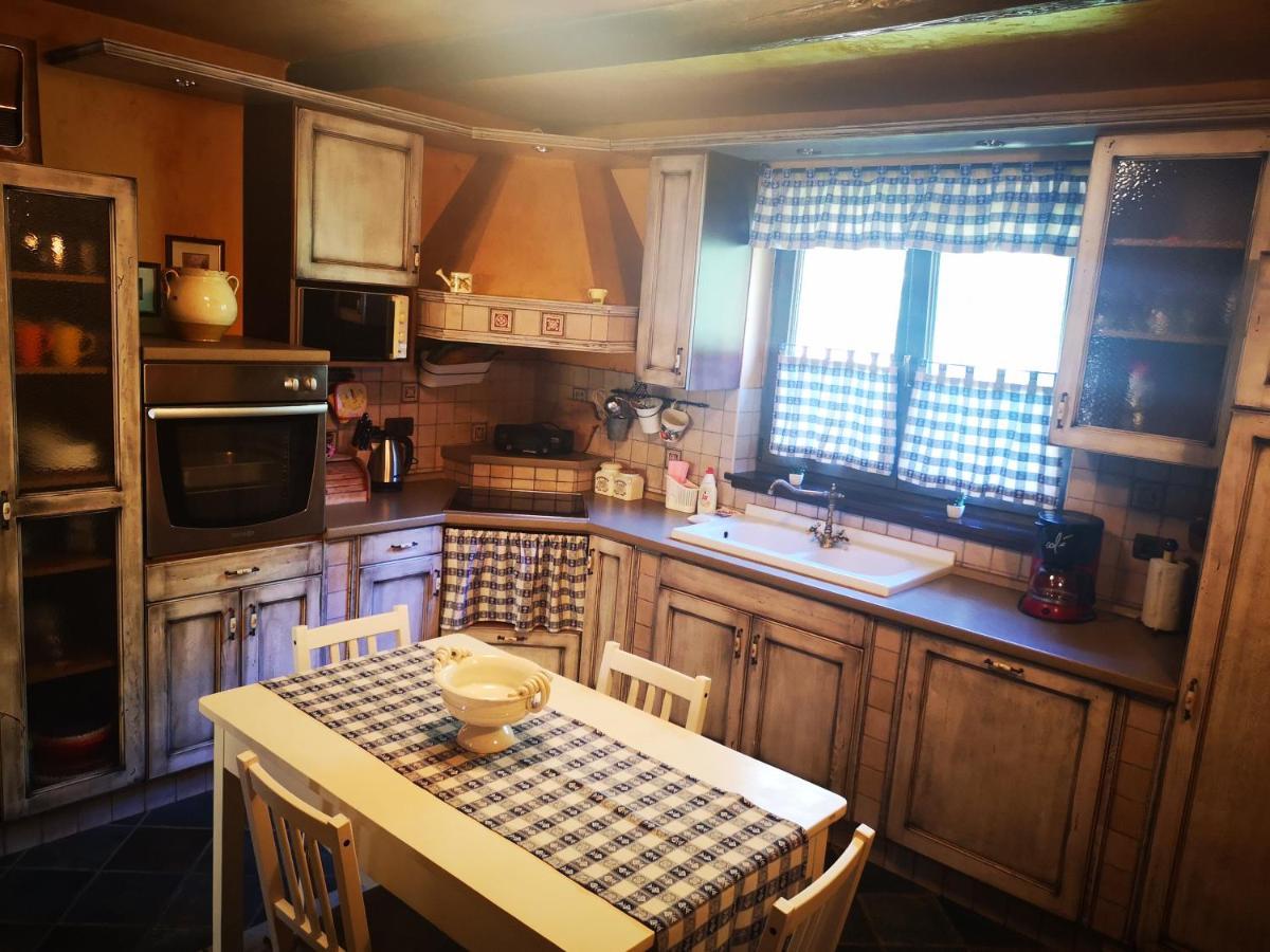 Apartment Marisa โปเรช ภายนอก รูปภาพ